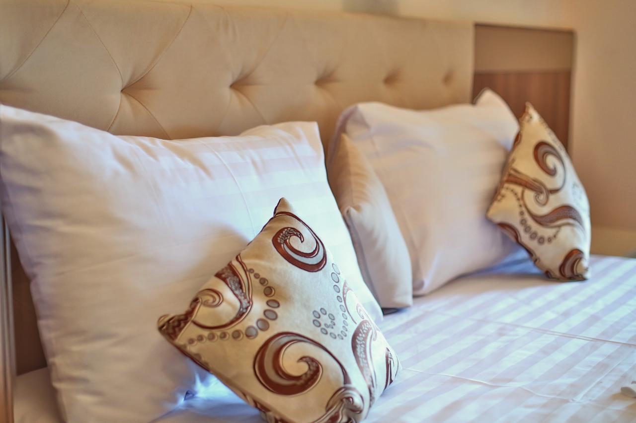 Jijo'S Hotel 马马亚 外观 照片