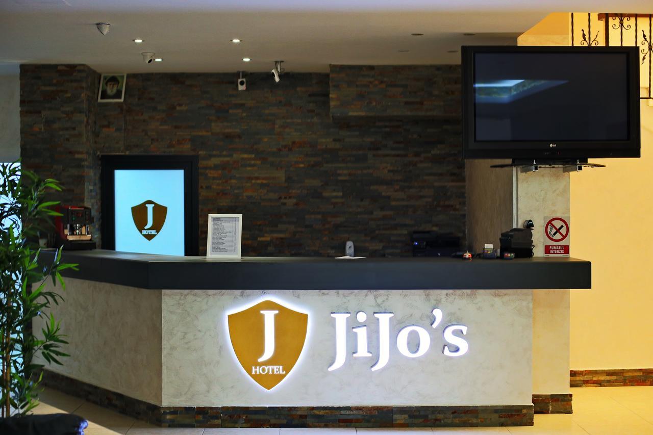 Jijo'S Hotel 马马亚 外观 照片